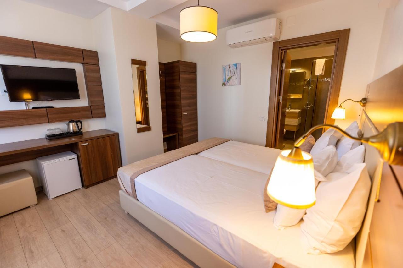 Aparthotel Sir Fundeni Tower Bukares Bagian luar foto