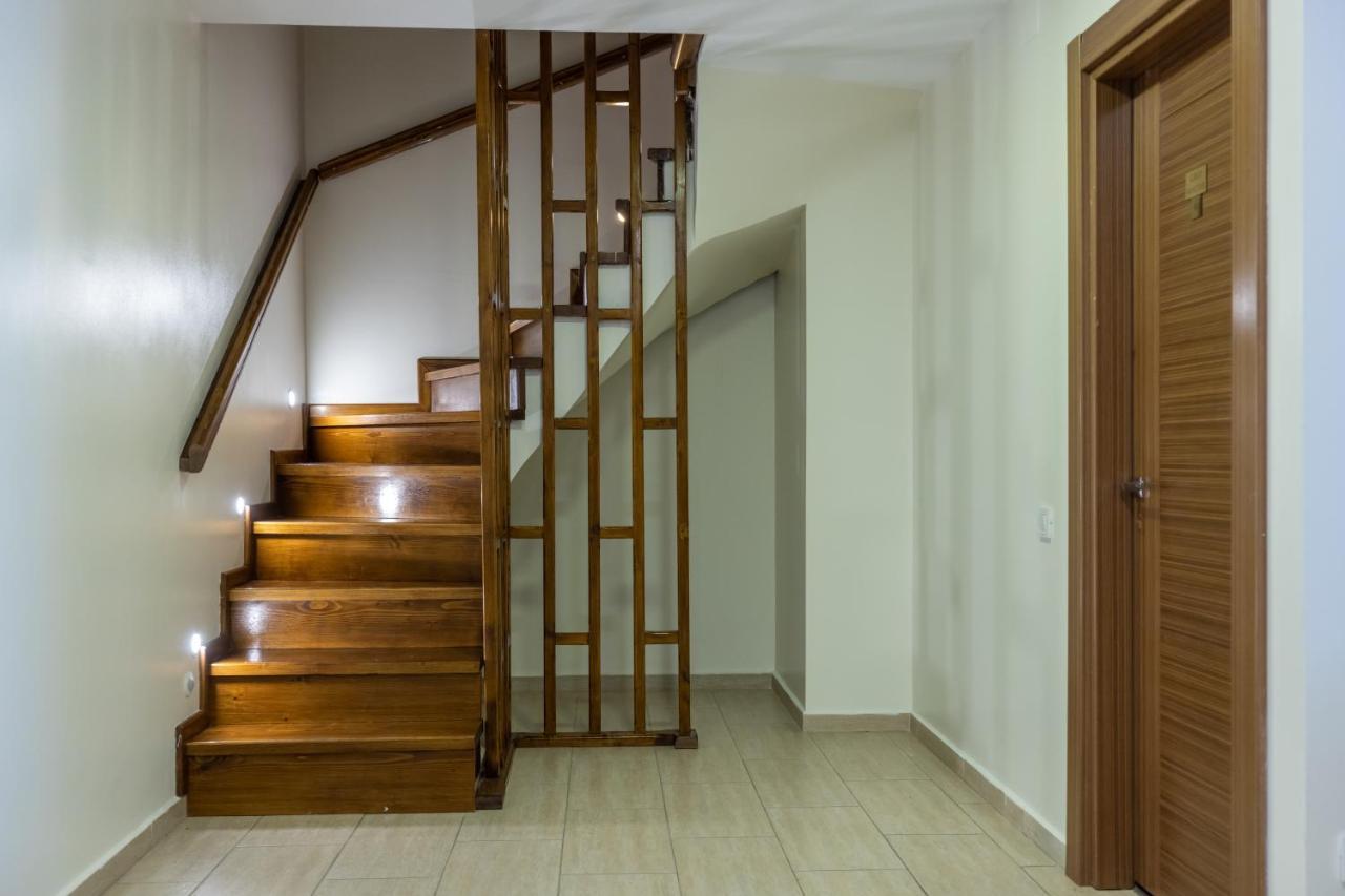 Aparthotel Sir Fundeni Tower Bukares Bagian luar foto